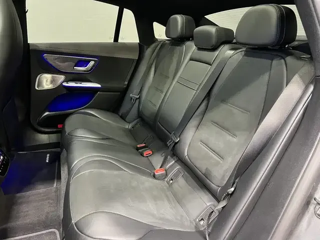 Mercedes-Benz EQE 300