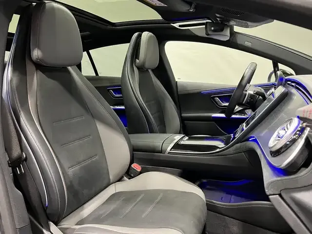 Mercedes-Benz EQE 300