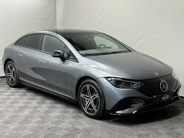 Mercedes-Benz EQE 300