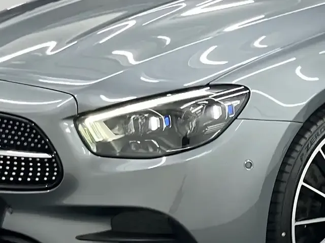 Mercedes-Benz E 400