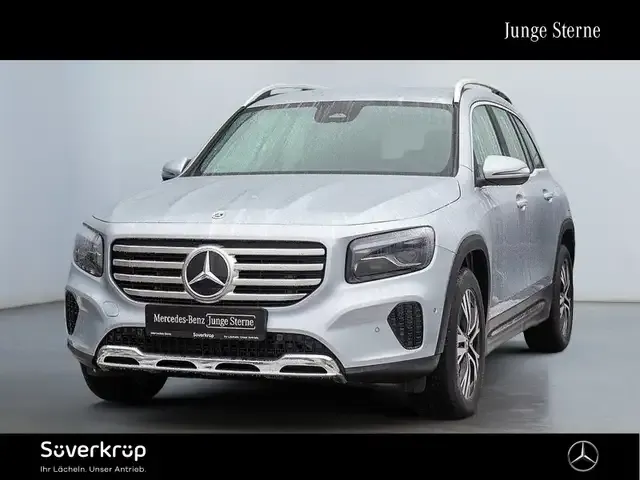 Mercedes-Benz GLB 200