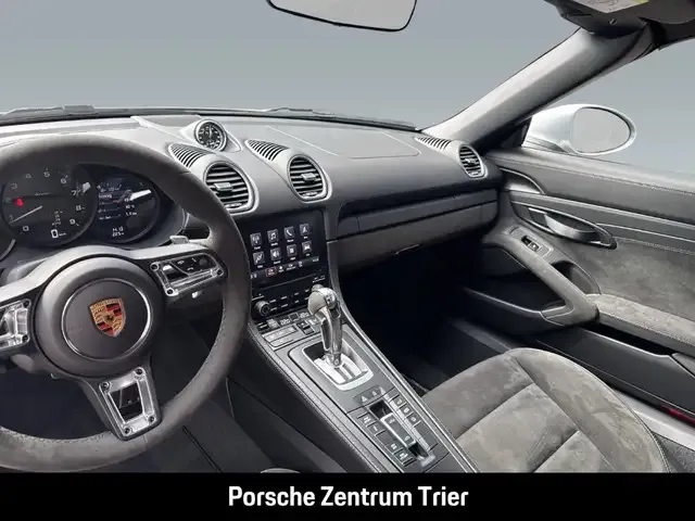 Porsche 718 Spyder
