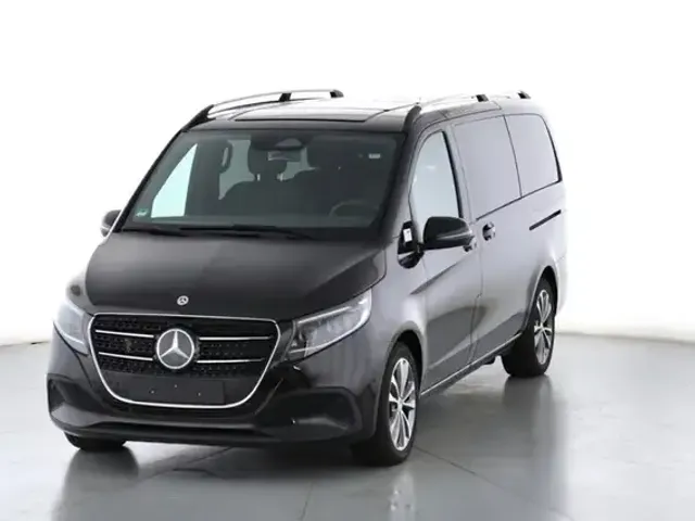 Mercedes-Benz V 220