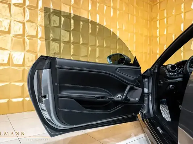 Ferrari GTC4 Lusso