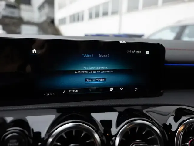 Mercedes-Benz CLA 45 AMG