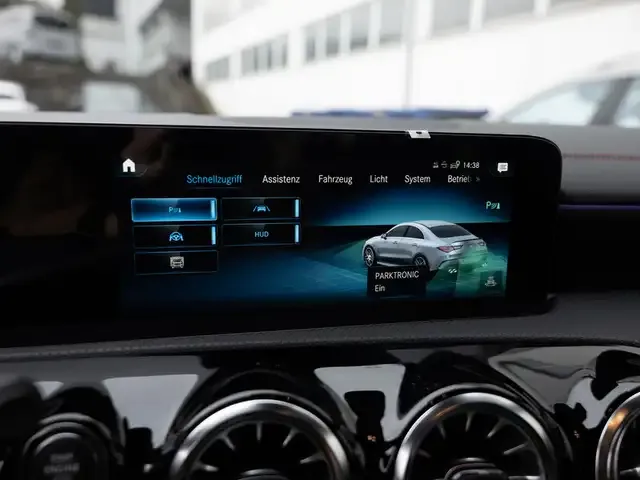 Mercedes-Benz CLA 45 AMG