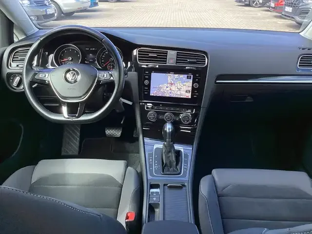 Volkswagen Golf Variant