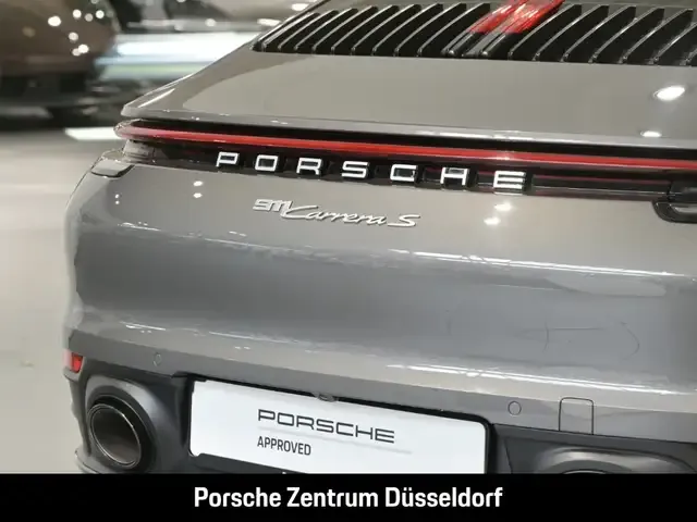 Porsche 992