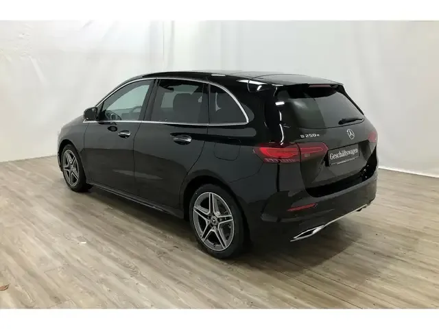 Mercedes-Benz B 250