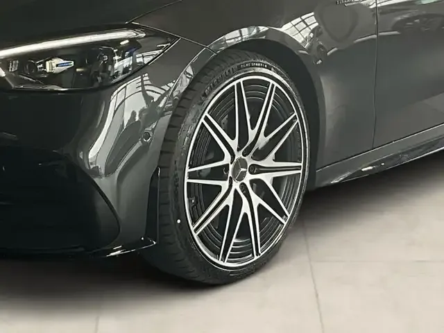 Mercedes-Benz C 43 AMG