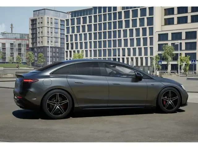 Mercedes-Benz EQE 53