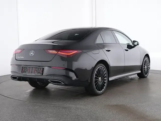 Mercedes-Benz CLA 250