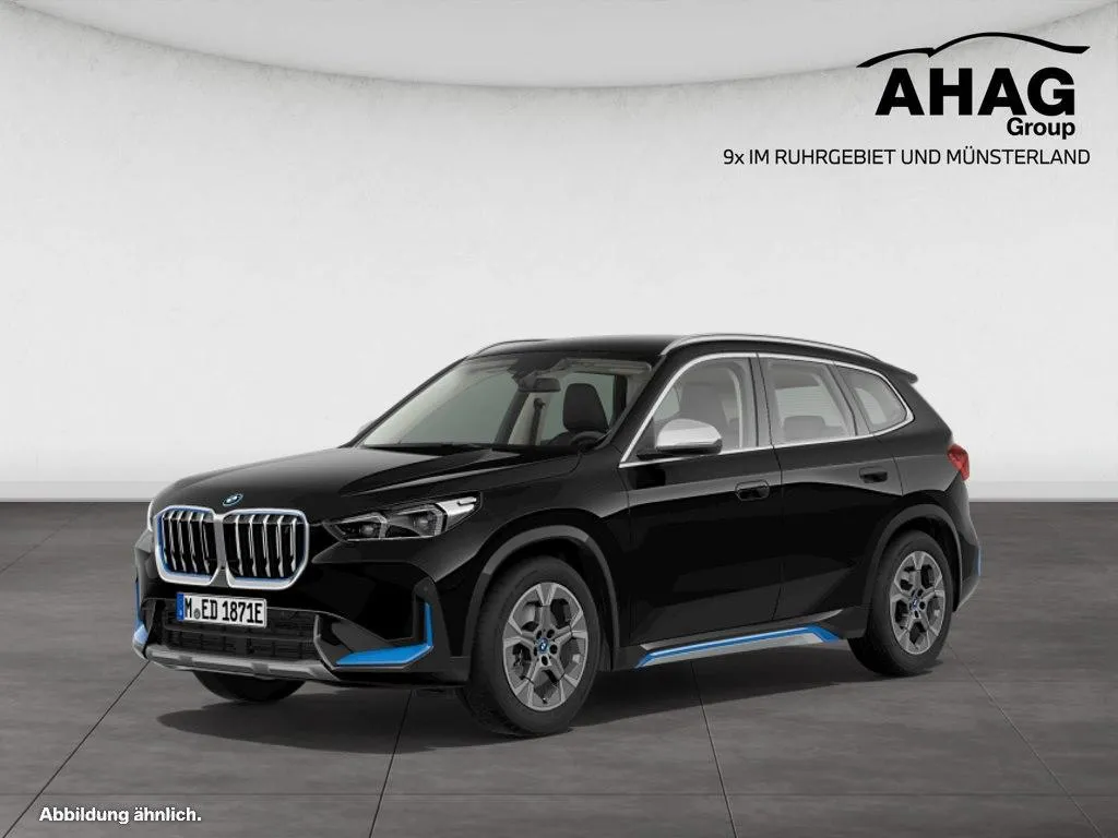 BMW iX1