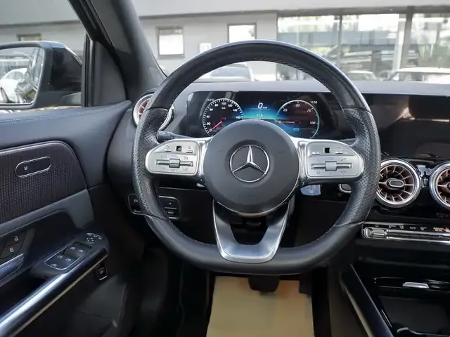 Mercedes-Benz EQA 250