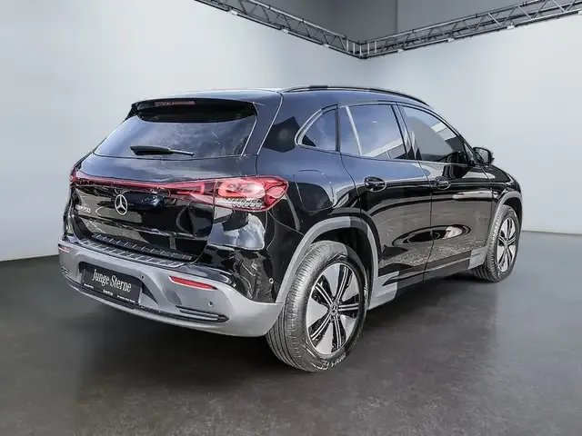Mercedes-Benz EQA 250