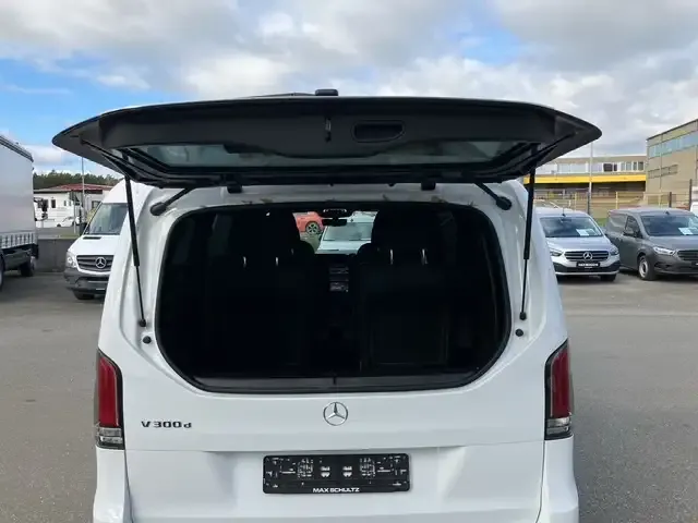 Mercedes-Benz V 300