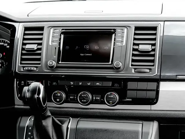 Volkswagen T6 California