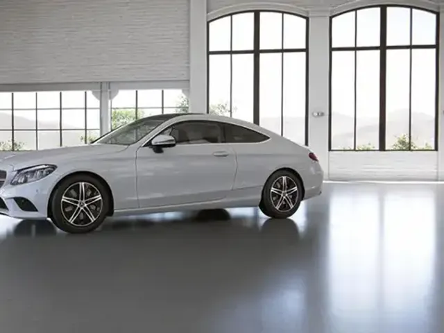 Mercedes-Benz C 400