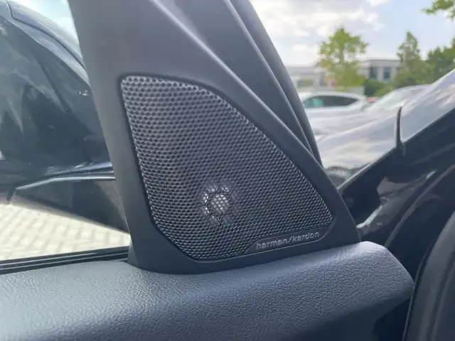 BMW 128