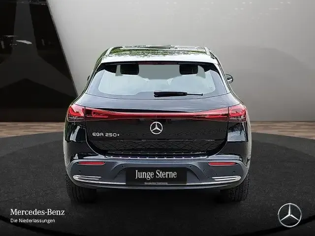 Mercedes-Benz EQA 250