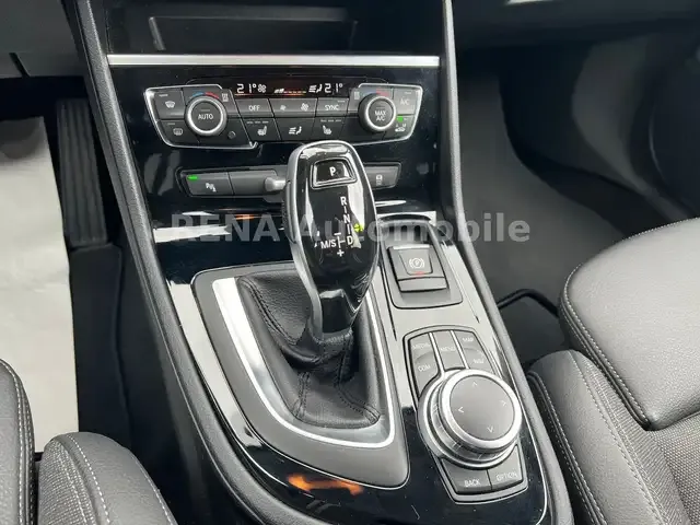 BMW 216