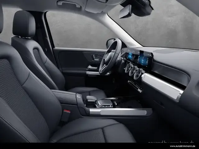 Mercedes-Benz GLB 220