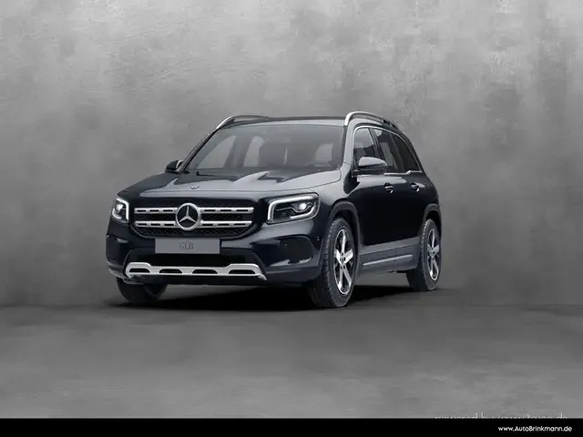 Mercedes-Benz GLB 220