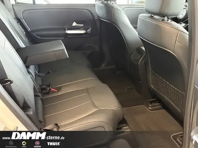 Mercedes-Benz EQB 300