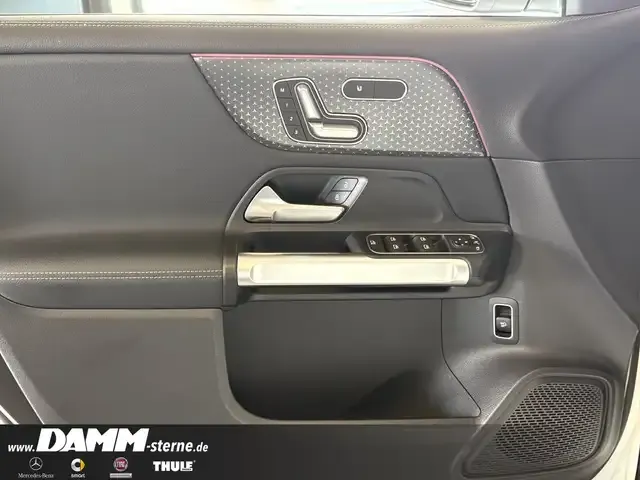 Mercedes-Benz EQB 300