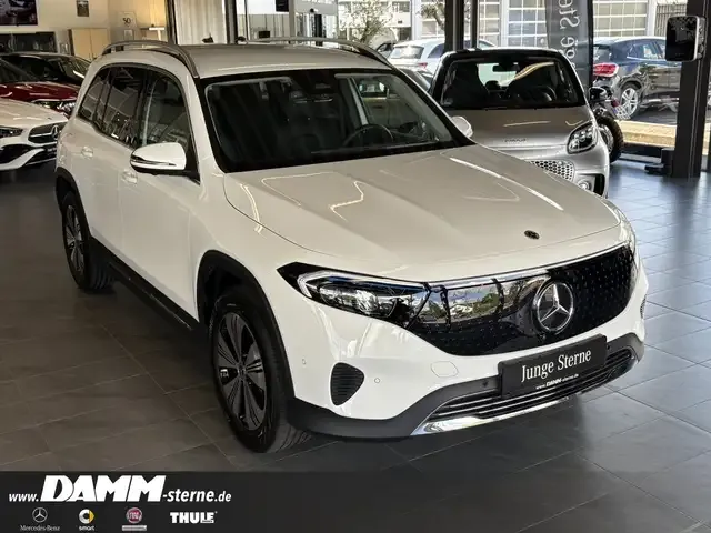 Mercedes-Benz EQB 300