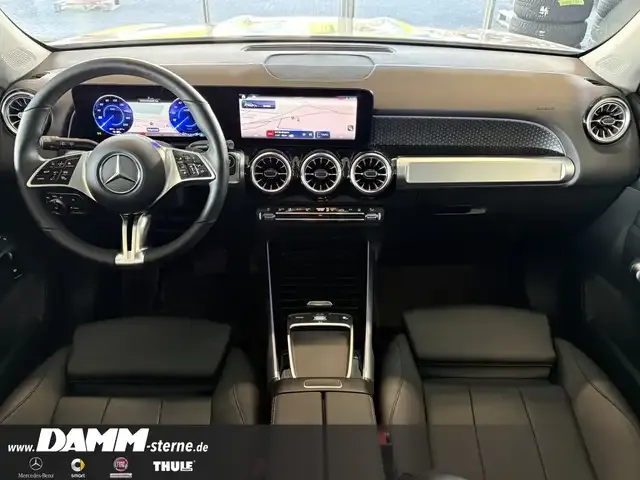 Mercedes-Benz EQB 300