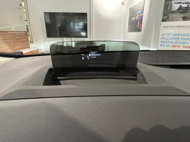 BMW 225