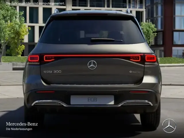 Mercedes-Benz EQB 300