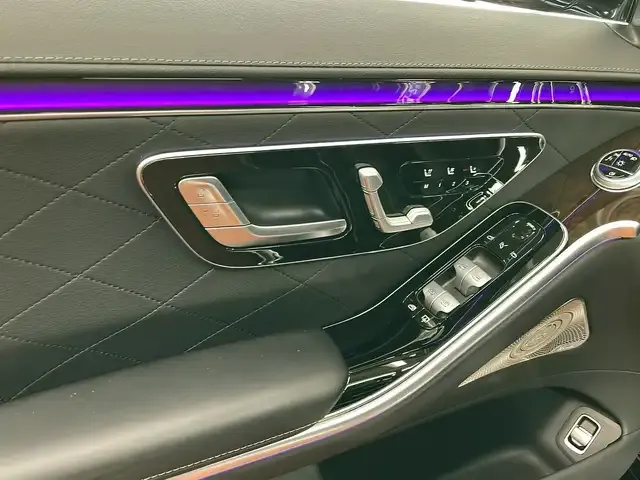 Mercedes-Benz S 400