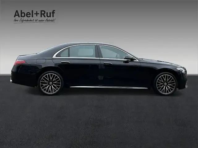 Mercedes-Benz S 400