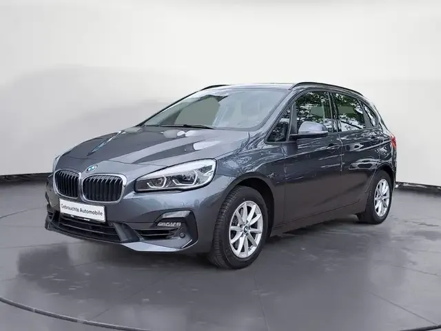 BMW 220