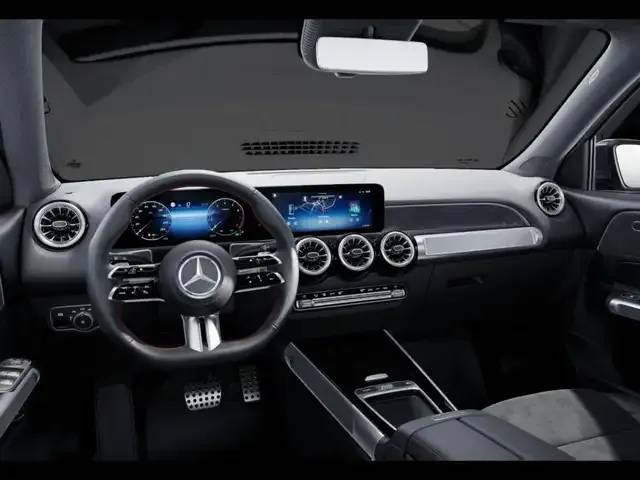 Mercedes-Benz GLB 220