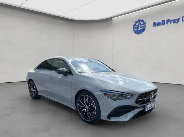 Mercedes-Benz CLA 220