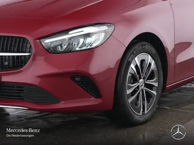 Mercedes-Benz B 250