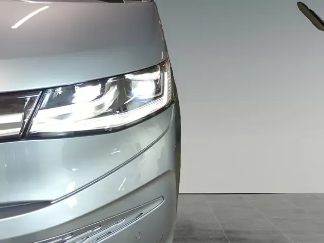Volkswagen T7 California
