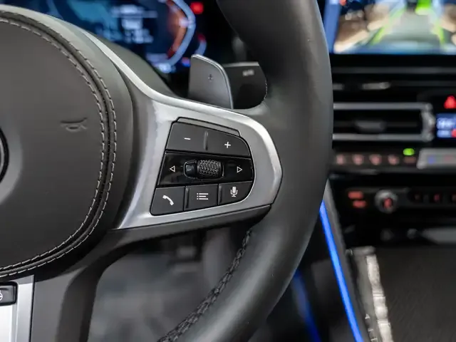 BMW 840