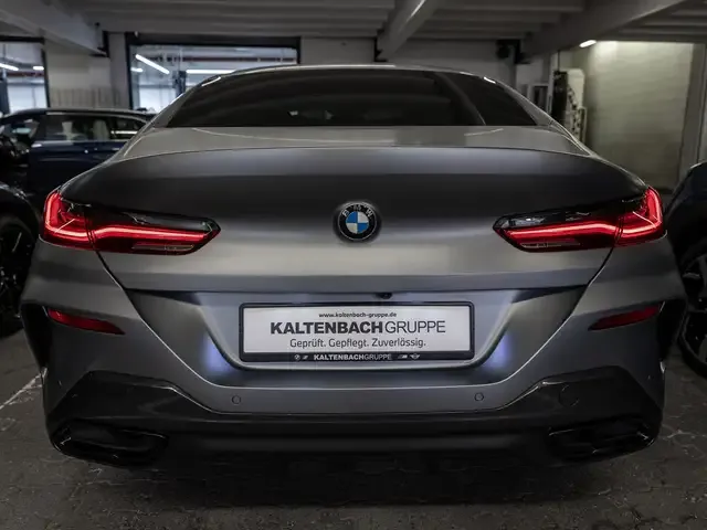 BMW 840