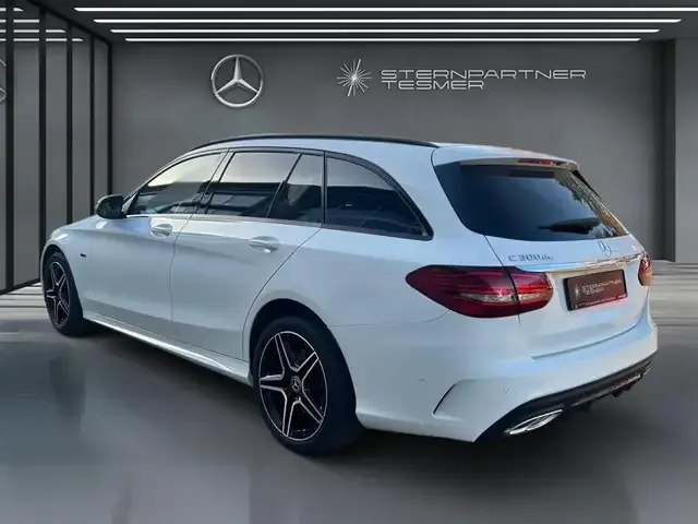 Mercedes-Benz C 300