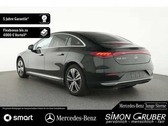 Mercedes-Benz EQE 300