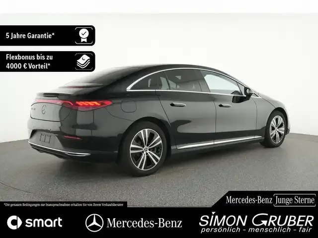 Mercedes-Benz EQE 300