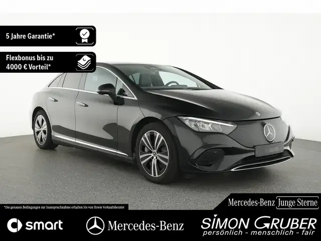 Mercedes-Benz EQE 300