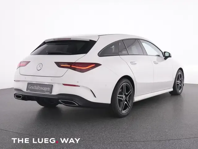 Mercedes-Benz CLA 180