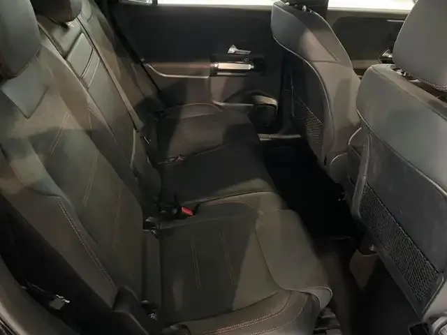 Mercedes-Benz EQB 350