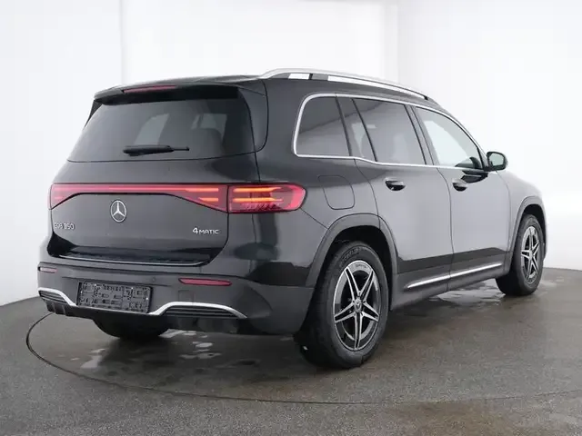Mercedes-Benz EQB 350