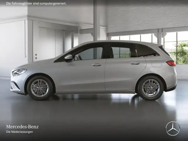 Mercedes-Benz B 180